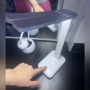 •Portable Stand Light•